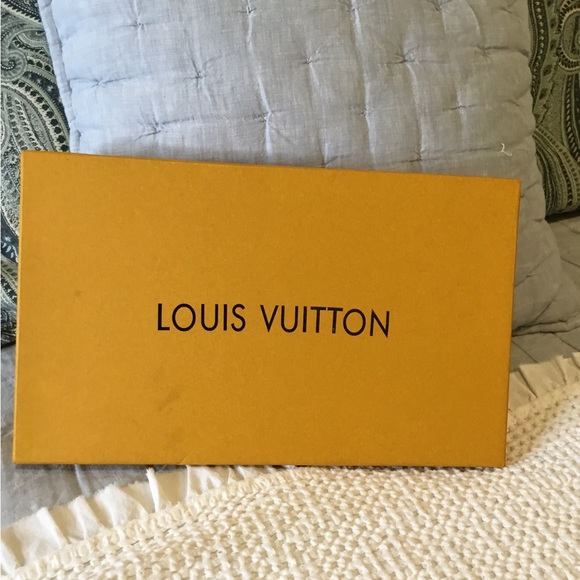 LOUIS VUITTON I PAD COVER IN MONOGRAM CANVAS. - Picture 10 of 14